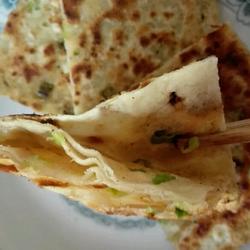 葱香千层饼的做法[图]