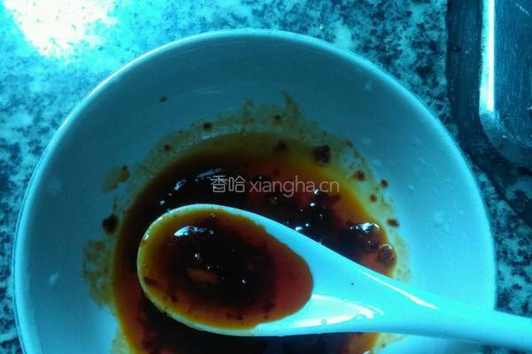 辣酱面的做法图解2