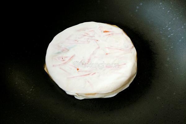 饺子皮版的菜饼的做法图解9