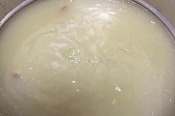 小肠折耳根汤的做法图解5