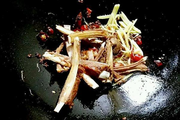 干煸手抓羊排（麻辣孜然味）的做法图解14