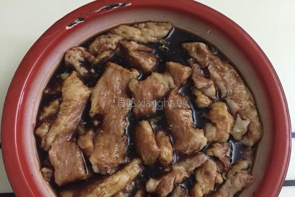咸肉栗子粽的做法图解2