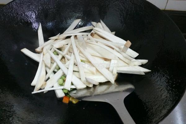 豌豆杏鲍菇炒虾仁的做法图解9