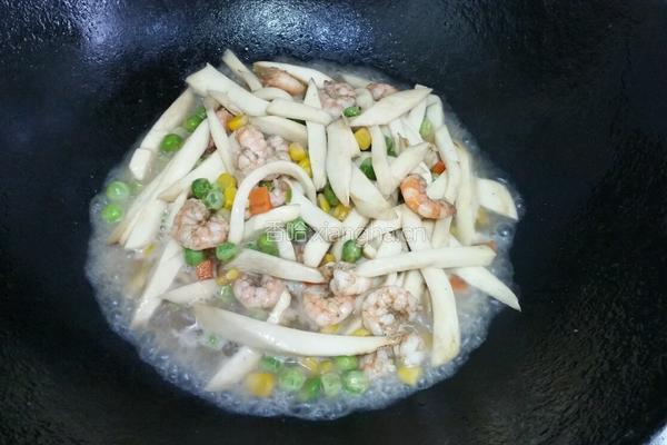 豌豆杏鲍菇炒虾仁的做法图解11