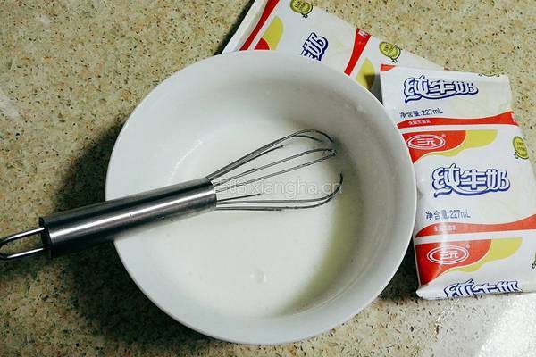 木瓜炖牛奶的做法图解3
