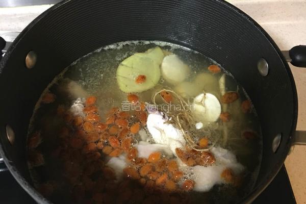 人参鸡汤的做法图解3