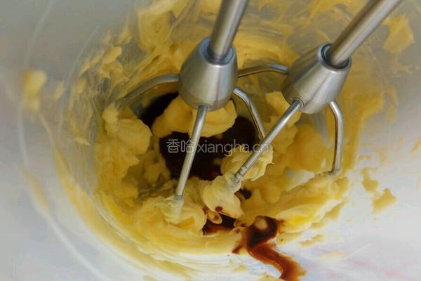 咖啡夹馅马卡龙的做法图解4