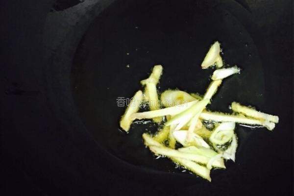 芹菜香干炒肉丝的做法图解3