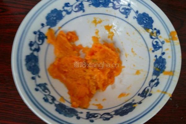南瓜泥米粥的做法图解1