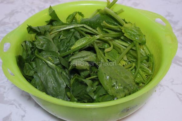 菠菜拌粉条的做法图解2