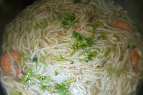 炝锅鸡蛋面的做法图解13
