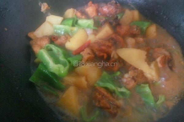 土豆炖鸡肉的做法图解10