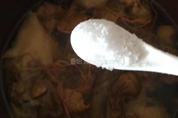 虫草花姬松茸煲鸡汤的做法图解6