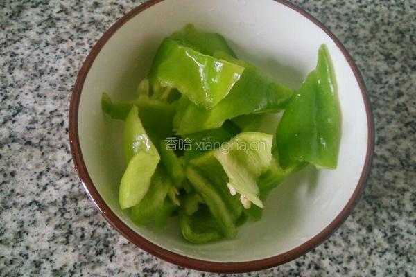 青笋炒鸡蛋的做法图解2