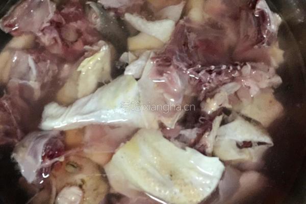 小鸡炖蘑菇粉条的做法图解4