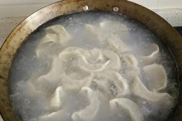 韭菜饺子的做法图解7
