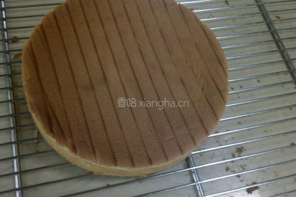 戚风蛋糕的做法图解4