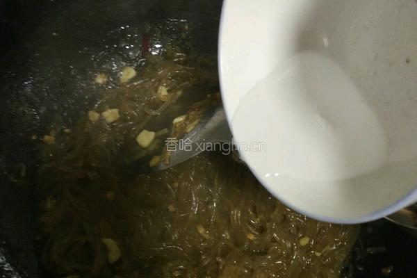 泡椒苕粉肉丝的做法图解11