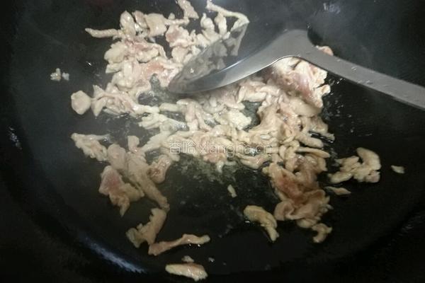 泡椒芹菜炒肉的做法图解4