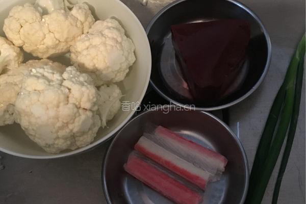 虾条猪血菜花羮的做法图解1