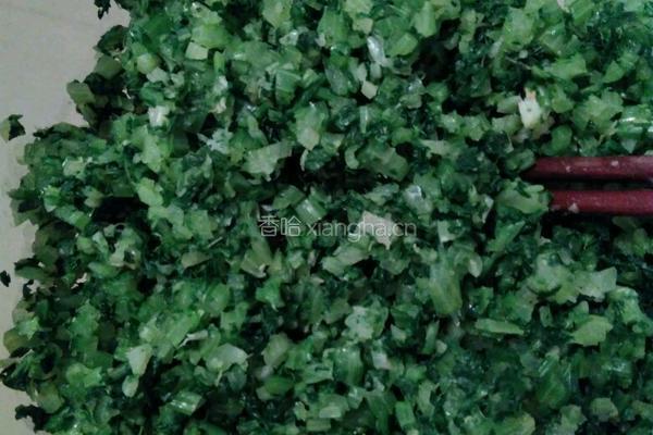 芹菜猪肉发面馅饼的做法图解5