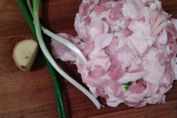 芹菜猪肉发面馅饼的做法图解6