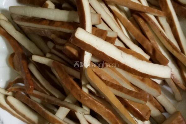 凉拌豆乳干的做法图解3