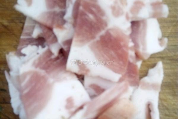 蒜苗豆干炒肉的做法图解3