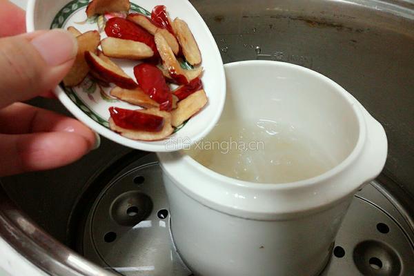 冰糖炖燕窝的做法图解7