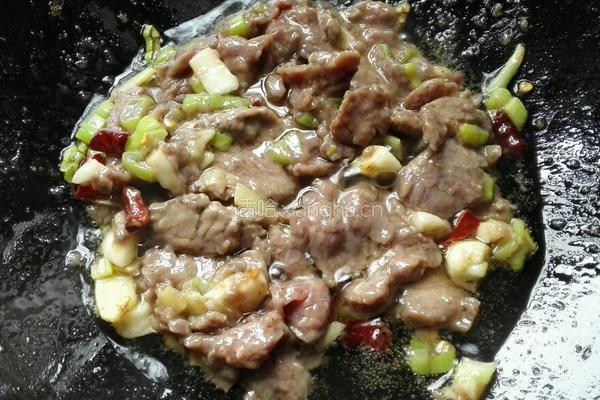 家常炒牛肉片的做法图解6