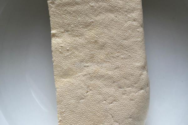 鸡刨豆腐的做法图解1