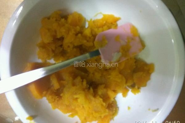 炸红薯丸子的做法图解3