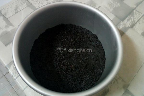 酸奶慕斯蛋糕的做法图解4