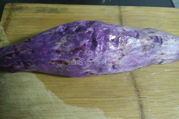 鱿鱼炆紫山药的做法图解1