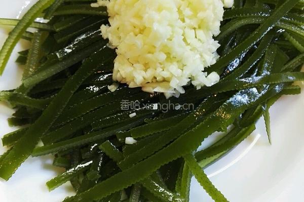 酸甜海带丝的做法图解2