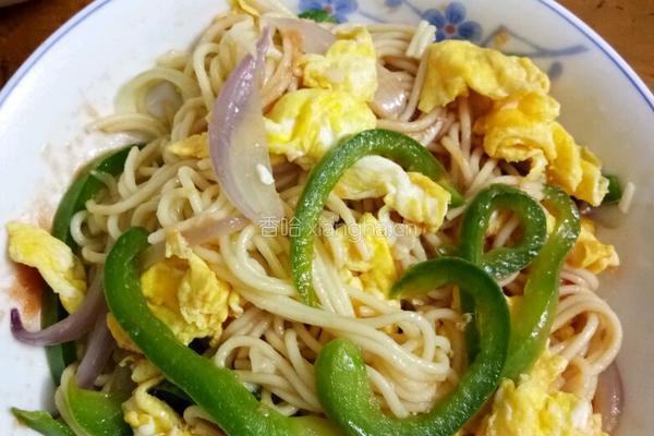 意大里面炒鸡蛋的做法图解3
