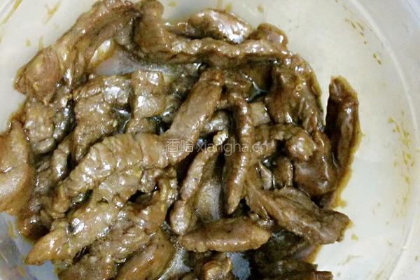 青椒炒牛肉（牛排）的做法图解5