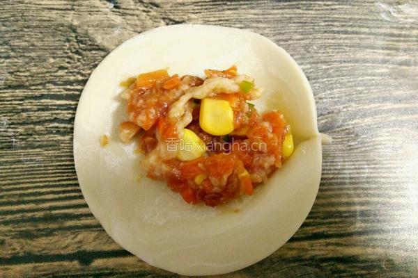 月牙形饺子的包法的做法图解5