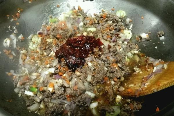 酱牛肉包子的做法图解10