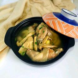 松茸炖鸡的做法[图]