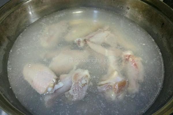 豉油鸡翅的做法图解2