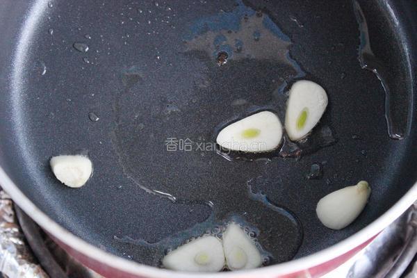虾仁瓜片的做法图解2