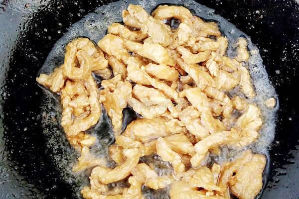 豆芽炒肉的做法图解9