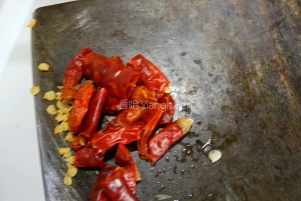 包菜炒肉的做法图解3