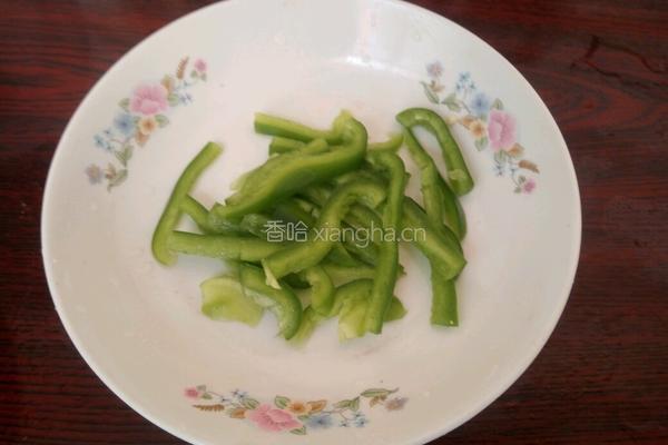 青椒土豆丝的做法图解3