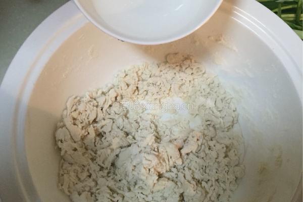 陕西特色烩麻食的做法图解1