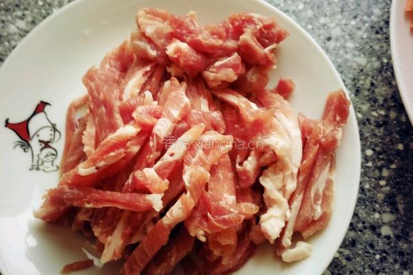 嫩姜炒肉丝的做法图解2