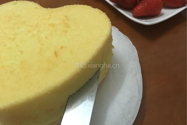 草莓蛋糕的做法图解2