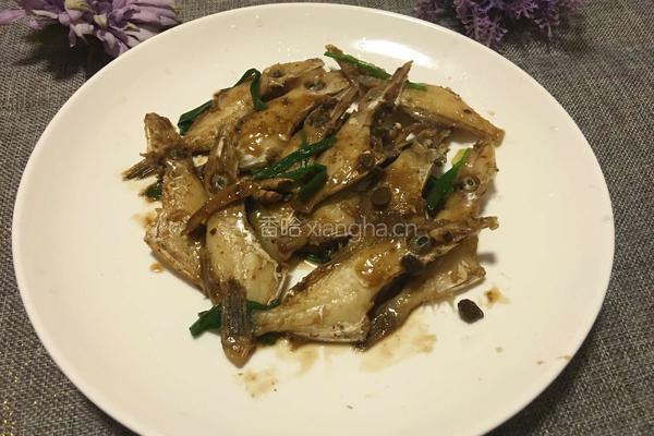 黄豆酱焖剥皮鱼