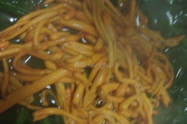 凉拌菠菜黄豆芽的做法图解6
